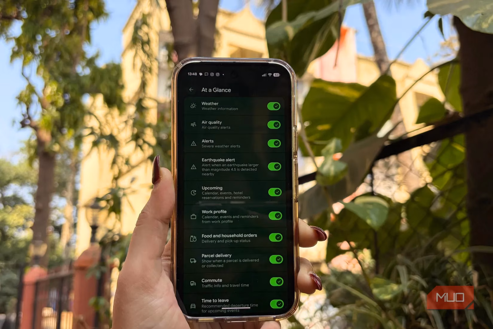 why-i-always-disable-at-a-glance-on-my-new-android-phone-image-0